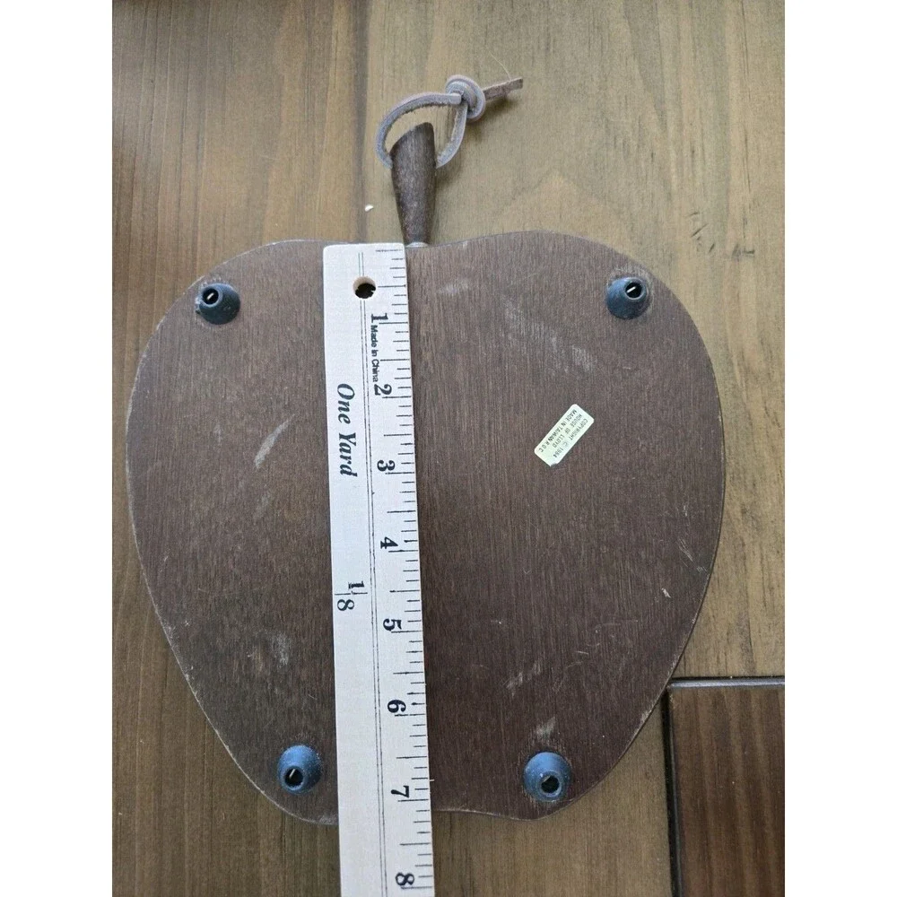 VTG House of Lloyd apple-shaped wooden cheese board wall plaque Trivet Coaster